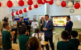 Ekrem İmamoğlu En Güzel Doğum Günüm