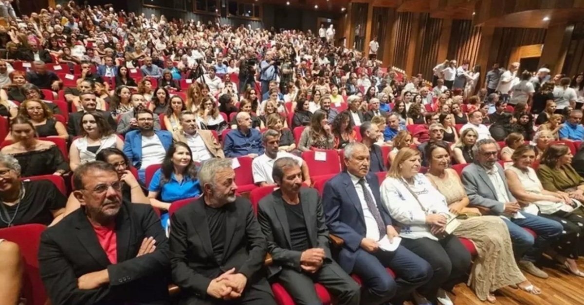 Mehmet Aslantuğ ile Levent Özdilek arasında buz gibi hava esti