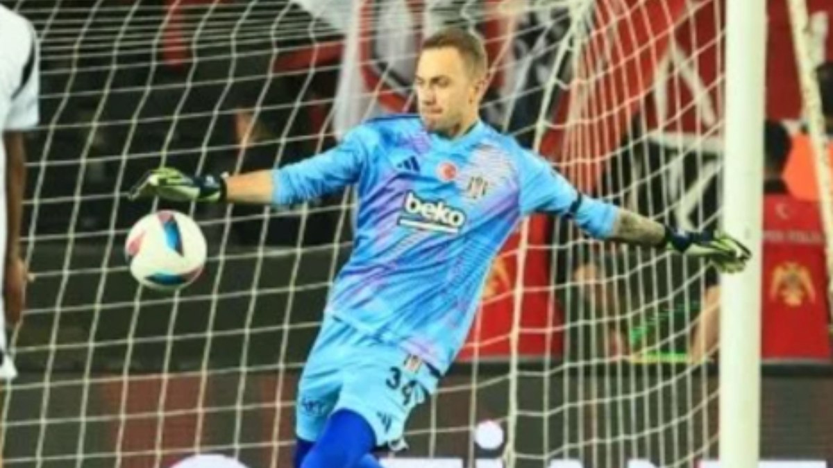 Beşiktaş’ta kaleci Mert Günok, Lyon ve Galatasararay maçında yok